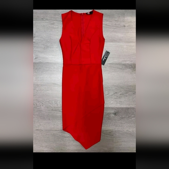 Lulu's Red Sleeveless V Neck Plunge Assymetrical Bodycon Party Formal  Small - Picture 1 of 4
